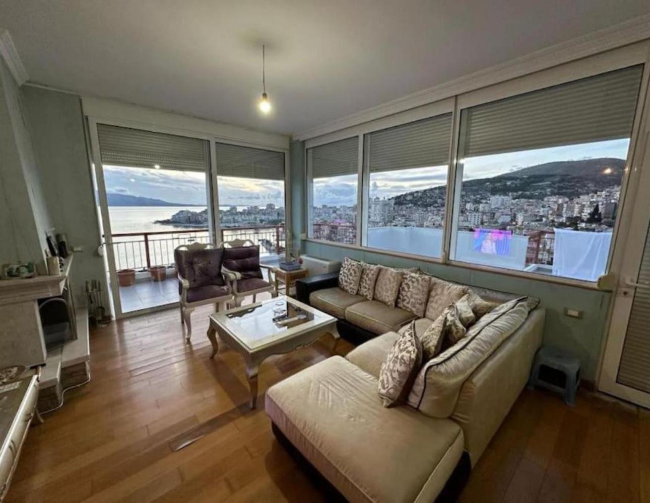 Apartament The Penthouse